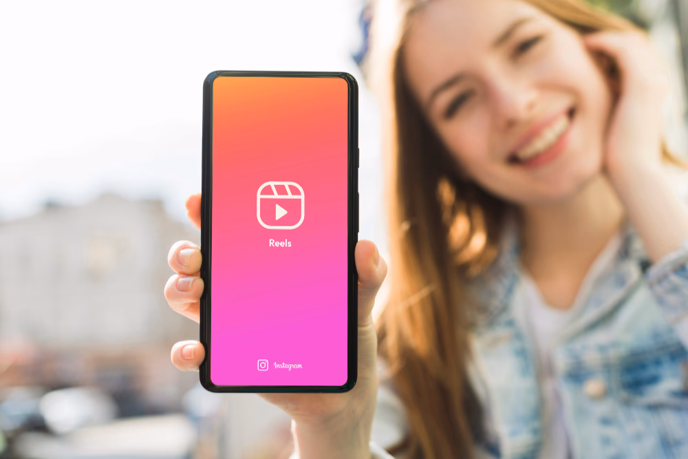 Maximizing Your Reach with Instagram Ads for Toronto Restaurants: A Complete Guide