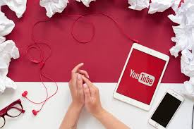 How to Use YouTube to Reach Oakville Customers 2026